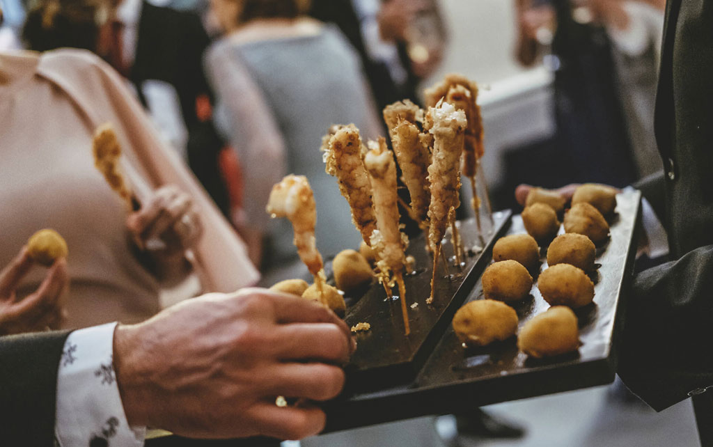 Snacks Catering Service